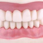 9 Habits that can damage your teeth and the ones that can protect them